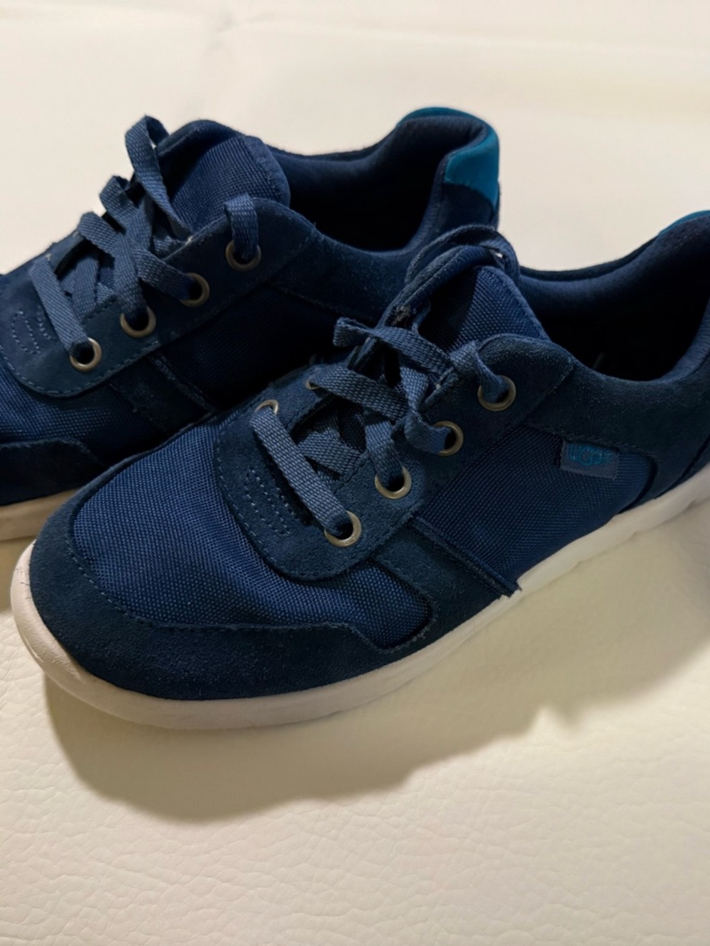 UGG Youth Tygo Navy Suede Canvas Lace-Up Sneakers 1099758K Size 4 - 36 EU